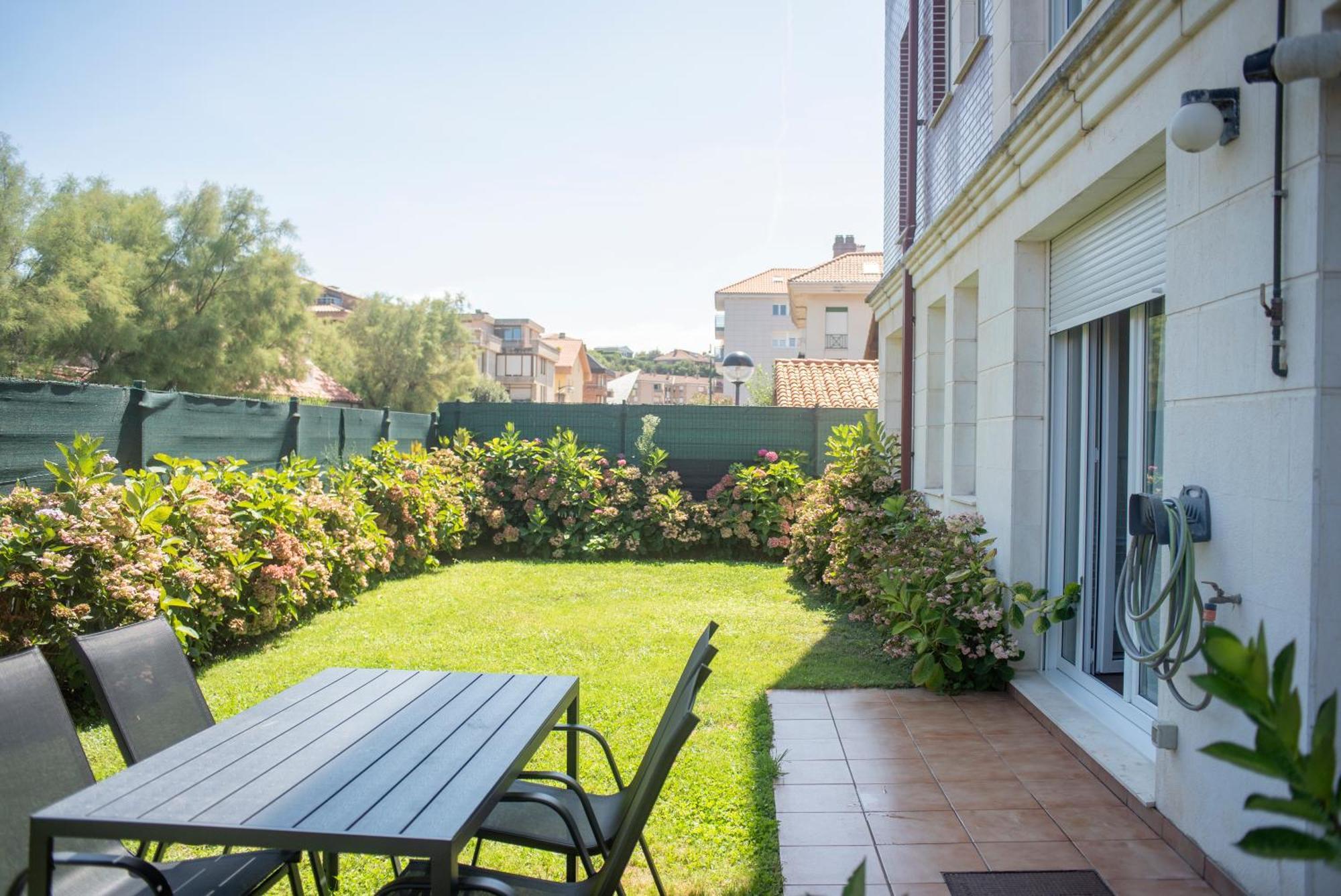 Apartamentos Somo Exterior photo